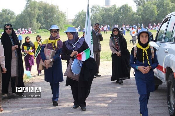 همایش تشکیلاتی یاوران انقلاب  در بوشهر-2
