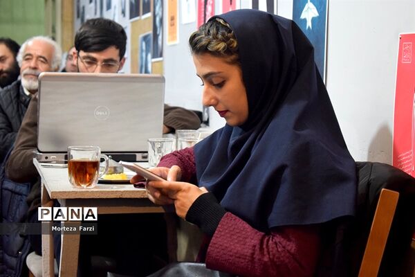 نشست خبری نمایش همسایهء آقا