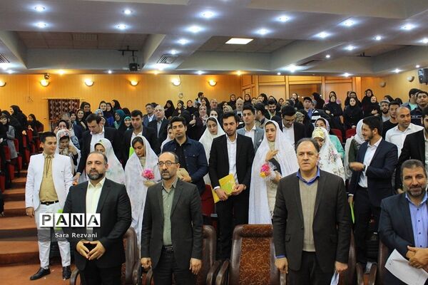 جشن بزرگ ازدواج دانشجویی در دانشگاه آزاد اسلامی واحد اسلامشهر