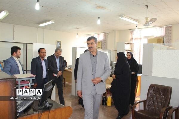 تقدیر از بانوان شاغل در اداره کل آموزش و پرورش استان بوشهر