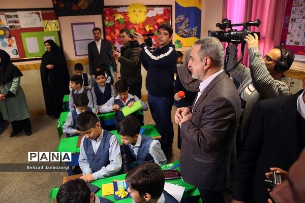 بازدید وزیر آموزش و پرورش از برنامه ویژه مدارس استان البرز