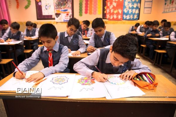 بازدید وزیر آموزش و پرورش از برنامه ویژه مدارس استان البرز