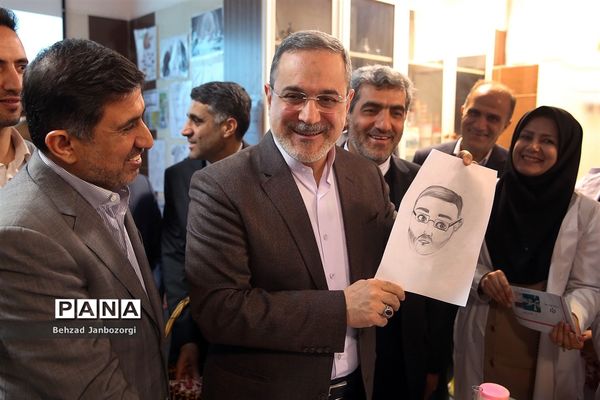 بازدید وزیر آموزش و پرورش از برنامه ویژه مدارس استان البرز