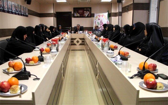 تجلیل از بانوان شاغل دستگاه‌های اجرایی  شهرری