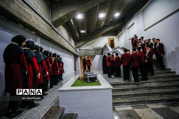 استقبال فرهنگیان از همایش گرامیداشت هفته تربیت اسلامی