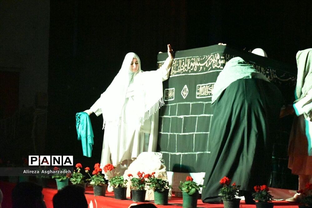 اولین گردهمایی سالانه بانوان فعال جبهه مقاومت مازندران