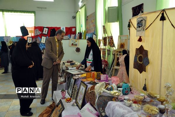 افتتاح نمایشگاه توانمندی‌های بانوان فرهیخته استان خراسان جنوبی