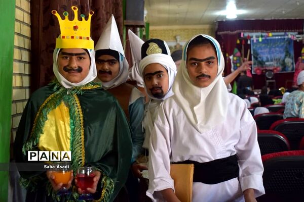 برگزاری مسابقات گلستان خوانی در گله دار