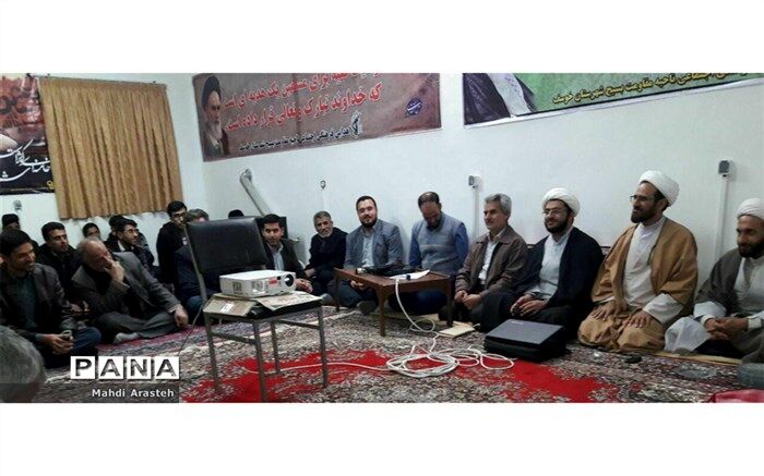 امام جمعه خوسف:  بیانیه گام دوم انقلاب در ردیف وصیت نامه امام (ره) و قانون اساسی است