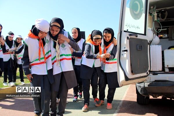 مانور  مشترک 2000نفری یاوران انقلاب نواحی یک و سه اهواز، کارون و باوی