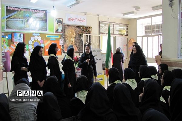 مراسم تجلیل از دانش‌آموزان برتر آموزش و پرورش فیروزکوه