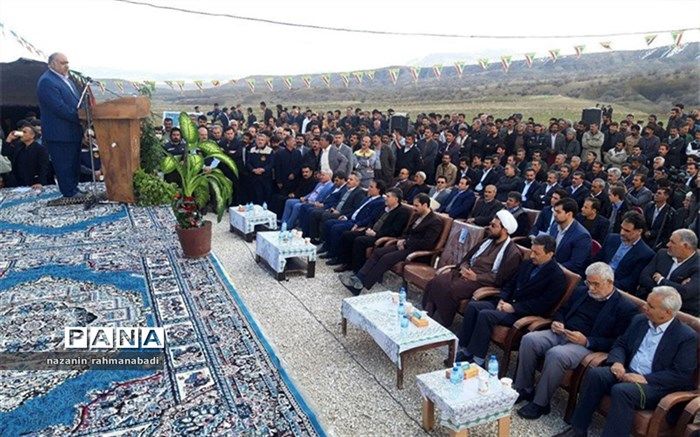 با رهنمود و پیام امیدبخش رهبرمعظم انقلاب اسلامی تهدید زلزله در کرمانشاه به یک فرصت تبدیل شد