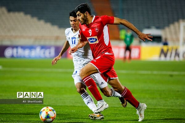 دیدار تیم‌های پرسپولیس و پاختاکور