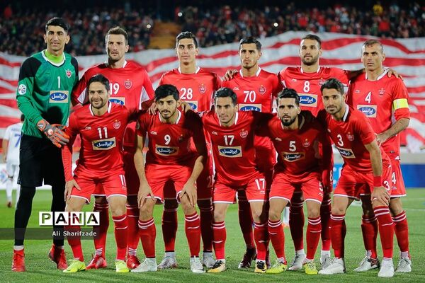 دیدار تیم‌های پرسپولیس و پاختاکور