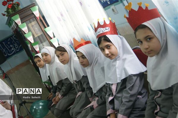 جشن نیکوکاری با حضورمدیرکل آموزش و پرورش شهرستان‌های تهران در شهرقدس