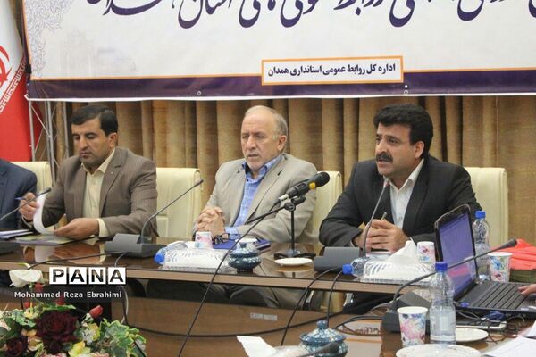 آیین تقدیر از روابط عمومی‌های برتر استان همدان