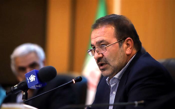 استاندار فارس تاکید کرد: تقویت پوشش تلفن همراه در جاده‌های فارس