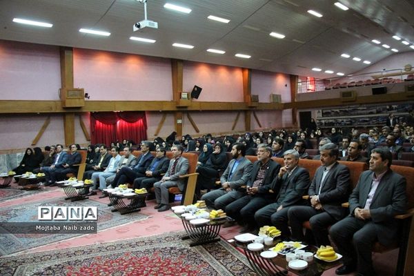 همایش توانمند‌سازی معاونان و مربیان پرورشی قطب شهید برونسی