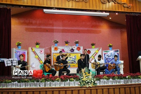 همایش توانمند‌سازی معاونان و مربیان پرورشی قطب شهید برونسی