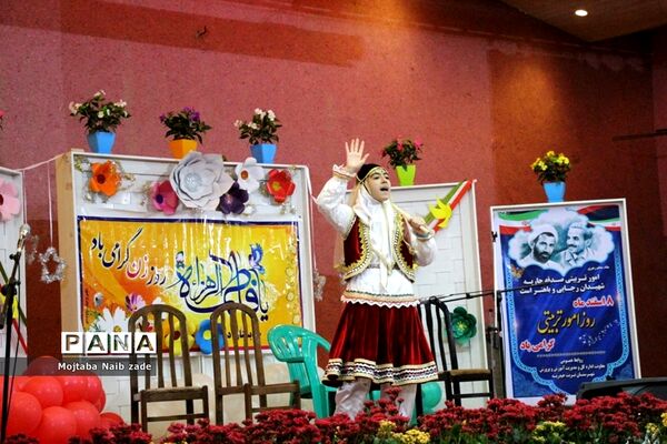 همایش توانمند‌سازی معاونان و مربیان پرورشی قطب شهید برونسی