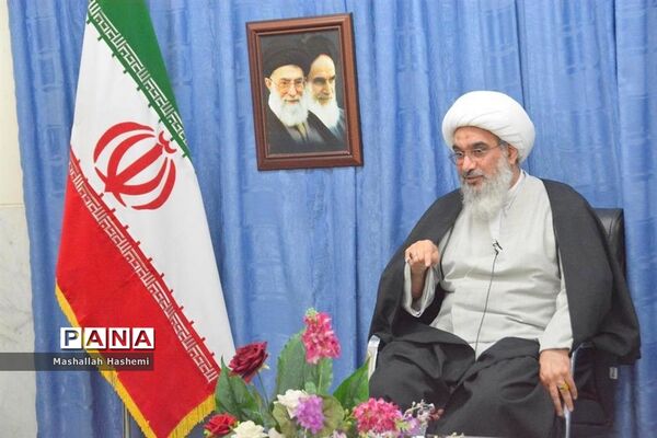 دیدار شورای معاونان آموزش و پرورش استان بوشهر با نماینده ولی فقیه