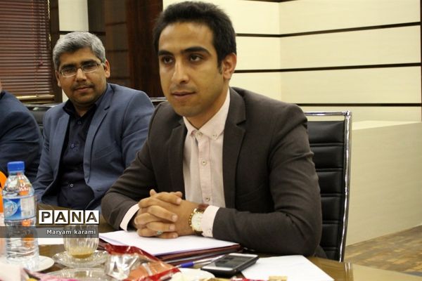 جلسه شورای معاونان اداره آموزش و پرورش شهرستان بوشهر