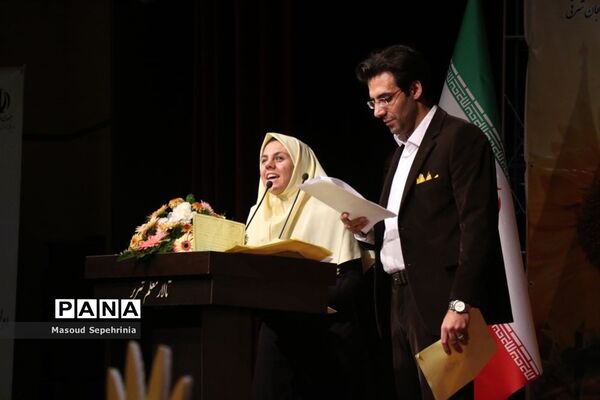 اولین جشن گلریزان مدارس استثنایی در تبریز