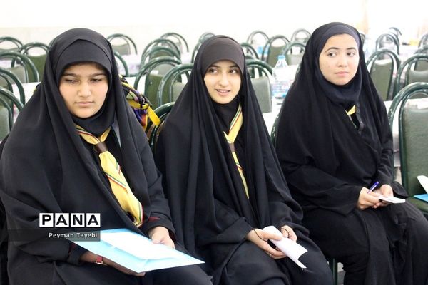 انتخابات مجامع پیشتازان دختر سازمان دانش‌آموزی استان سمنان