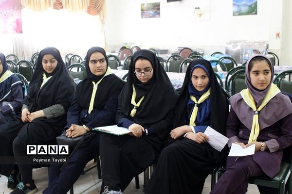 انتخابات مجامع پیشتازان دختر سازمان دانش‌آموزی استان سمنان