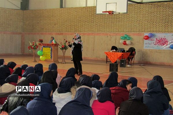 جشن ولادت حضرت زهرا(س)در دبیرستان نمونه کاشی نیلوفر
