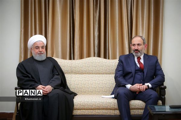 دیدار نخست وزیر ارمنستان با مقام معظم رهبری