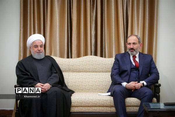 دیدار نخست وزیر ارمنستان با مقام معظم رهبری