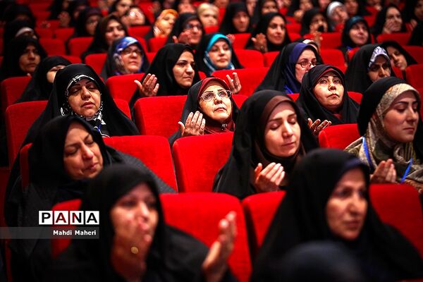 همایش گرامیداشت هفته تربیت اسلامی، روز امور تربیتی و روز میلاد حضرت فاطمه
