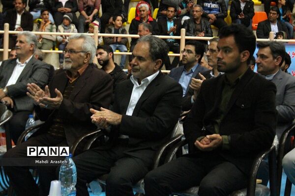 جشن گلریزان در سالن مخابرات بیرجند
