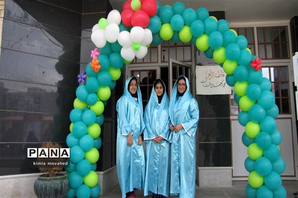 برگزاری مسابقات قرآن و عترت در مدارس ناحیه 2 شیراز