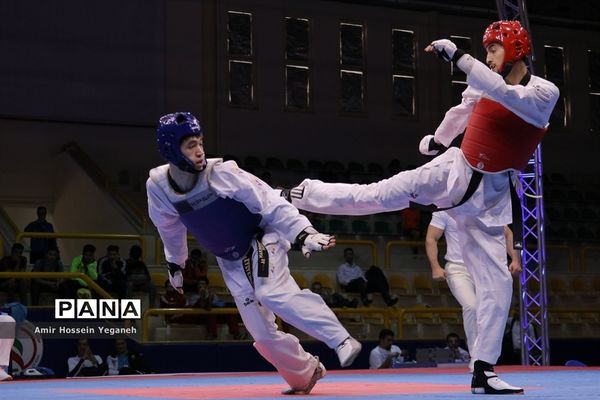 دومین شب از سومین دوره مسابقات جام ریاست فدراسیون جهانی تکواندو در جزیره کیش