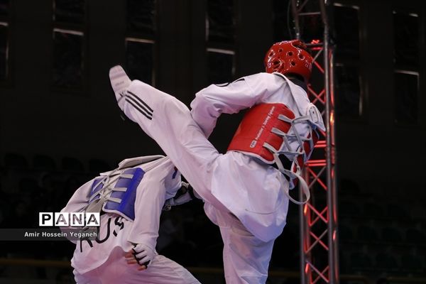 دومین شب از سومین دوره مسابقات جام ریاست فدراسیون جهانی تکواندو در جزیره کیش