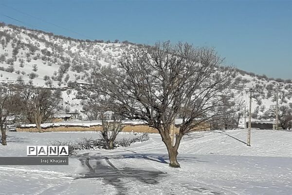 روستای سررگ از توابع شهرستان دهدز در خوزستان سپید پوش شد