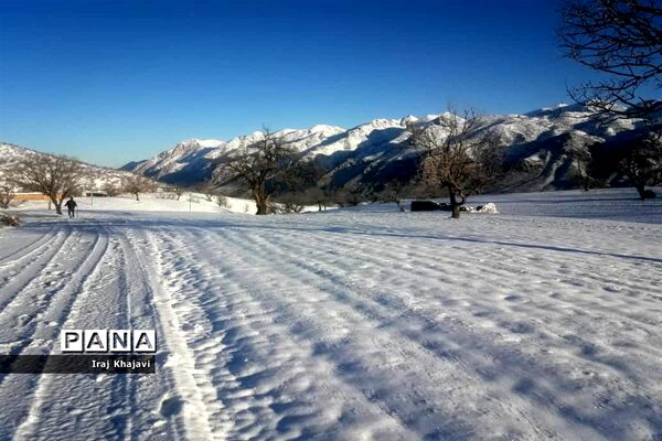 روستای سررگ از توابع شهرستان دهدز در خوزستان سپید پوش شد