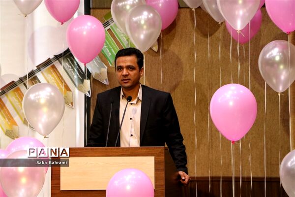 برگزاری مراسم جشن عبادت دانش‌آموزان دبستان سعادت در شهرقدس