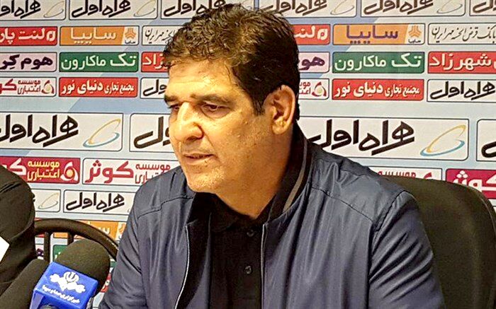 مهاجری: حواشی و حاشیه‌ها اجازه نداد تمرکز کنیم و باختیم