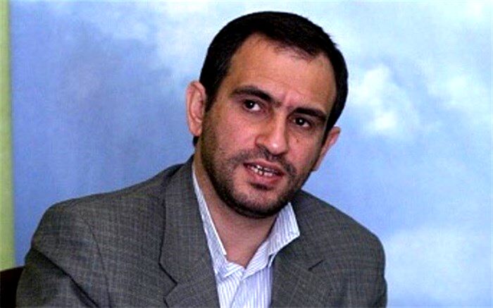 واکنش اسماعیلی به ادعای پرتاب لنگه کفش به رئیس‌جمهوری