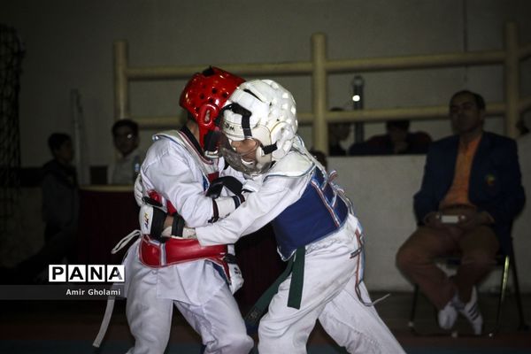 مسابقات تکواندو استان تهران