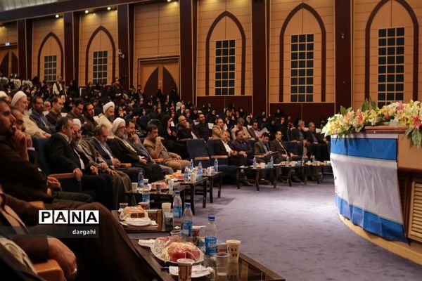 اختتامیه سی و ششمین دوره مسابقات قرآن و عترت استان قم