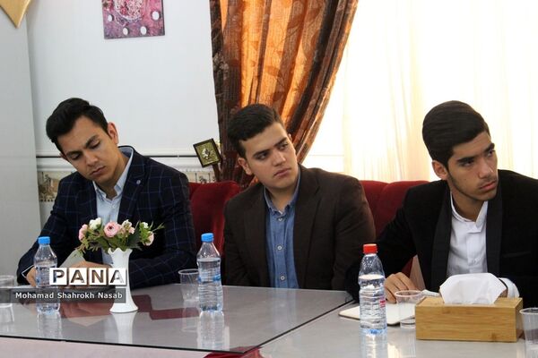 نشست دوروزه دومین نشست قطبی نهمین دوره مجلس دانش آموزی کشور در خوزستان