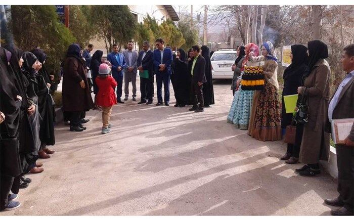 برگزاری کارگاه طرح پژوهشی بررسی میزان کارایی و اثر بخشی سواد آموزی در عشایر فارس