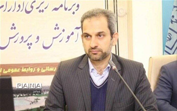 102 کلاس خشتی و گلی استان اصفهان تا مهر 98 برچیده می‌شود