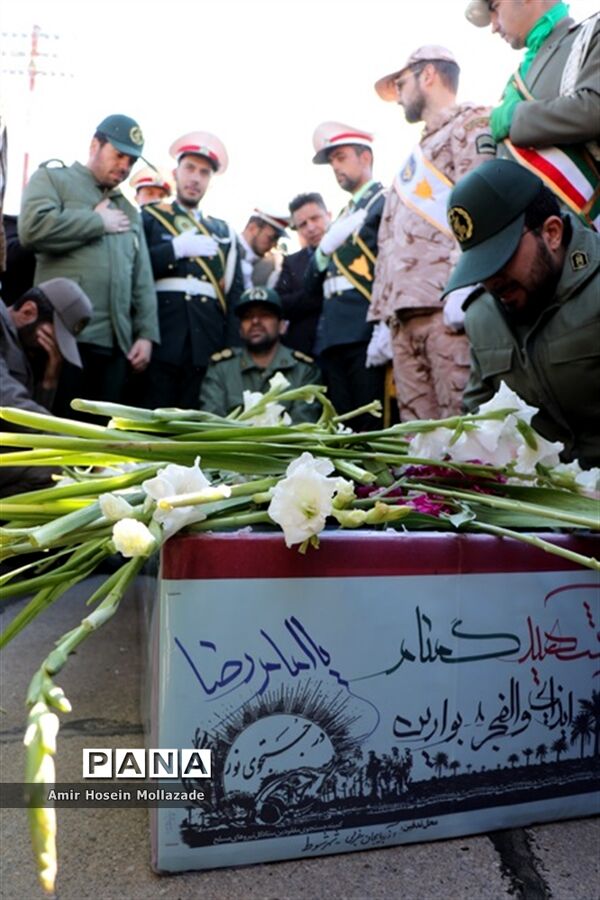 استقبال از شهید گمنام در فرودگاه ارومیه