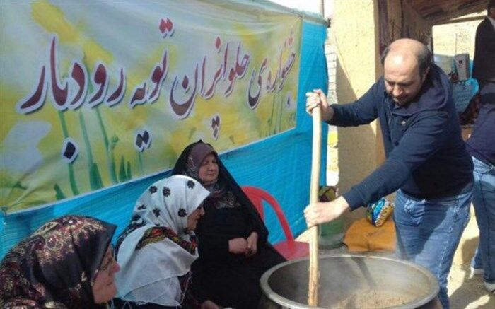 پخت حلوا گردو آیینی 400 ساله در تویه رودبار دامغان