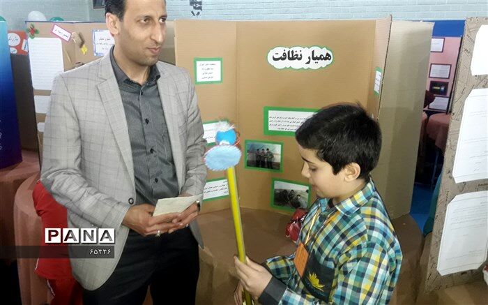 جشنواره پژوهشی جابربن حیان ناحیه دو شهر ری برگزار شد